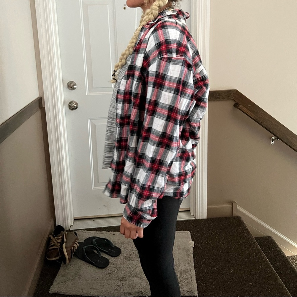 long sleeve plaid shirt